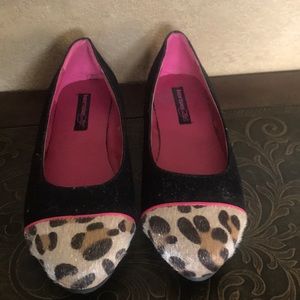 Kenzie girl flats size 4